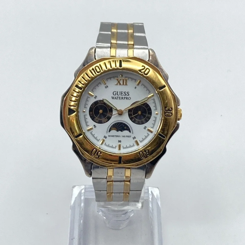 Guess Waterpro Men's Watch Sun Moon 39mm Gold Silver Tone Day Date New Battery